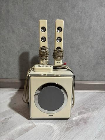 Pc speakers beschikbaar voor biedingen