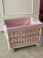 Opbergmand met Wieltjes / baby shower mand, Mand, Ophalen of Verzenden, Zo goed als nieuw, Riet