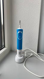 Oral B tandenborstel met oplader, Witgoed en Apparatuur, Persoonlijke-verzorgingsapparatuur, Mondverzorging, Ophalen of Verzenden