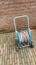 Tuinslang op haspel, Ophalen, Zo goed als nieuw, Tuinslang