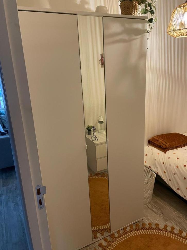 Kledingkast VIHALS IKEA wit, Huis en Inrichting, Kasten | Kledingkasten, Gebruikt, 150 tot 200 cm, 50 tot 100 cm, 50 tot 75 cm