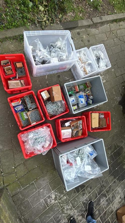 Schroeven, Doe-het-zelf en Verbouw, IJzerwaren en Bevestigingsmiddelen, Nieuw, Schroeven, Rvs, Ophalen of Verzenden