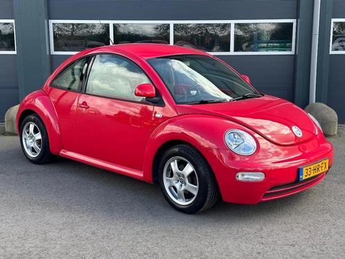 Volkswagen NEW Beetle 2.0 Rood | 1 Jaar APK |, Auto's, Volkswagen, Particulier, Beetle (Kever), Centrale vergrendeling, Radio