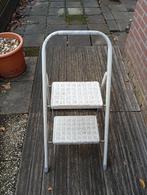 Kleine Opvouwbare Trap, Doe-het-zelf en Verbouw, Ladders en Trappen, Gebruikt, Trap, Ophalen of Verzenden, Opvouwbaar of Inschuifbaar