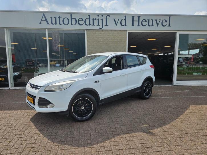 Ford Kuga 1.6 150pk Nieuwe distributie set! RIJKLAAR, Auto's, Ford, Bedrijf, Te koop, Kuga, ABS, Airbags, Airconditioning, Centrale vergrendeling