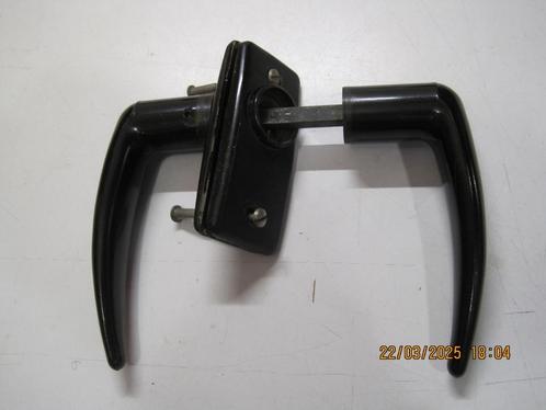 5x bakeliet deurklinken waarvan 2 beschadigd (335), Antiek en Kunst, Curiosa en Brocante, Ophalen of Verzenden