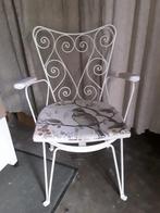 Witte metalen stoel, Huis en Inrichting, Stoelen, Ophalen, Zo goed als nieuw, Wit, Eén
