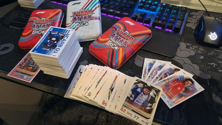 Turbo Attax F1 2024 Kaarten (200 BULK + 80 GLIMMENDE), Verzamelen, Sportartikelen en Voetbal, Zo goed als nieuw, Spelerskaart