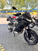 BMW F 900 XR Triple Black Full Option F900XR, Motoren, Motorrijbewijs A, Meer dan 35 kW, Handvatverwarming, 2 cilinders