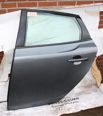 Portier LA Volvo V40 II Kleurcode 455 ('12-'19) beschikbaar voor biedingen