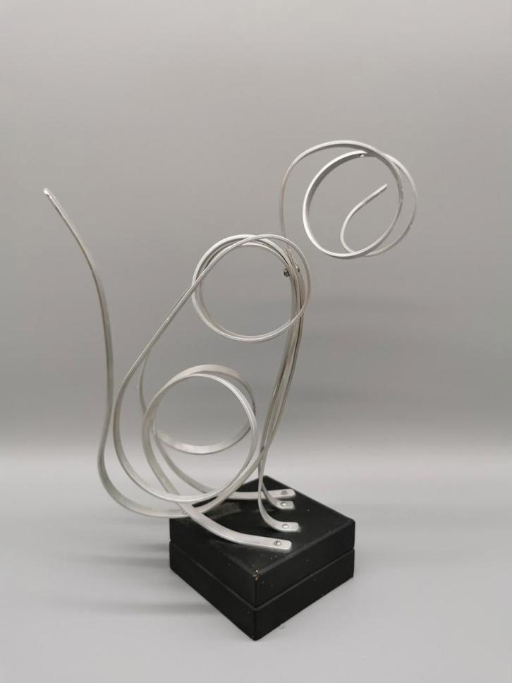 Sculptuur Jan van Wijk 1979 ontwerp gestileerd kat / poes, Antiek en Kunst, Kunst | Beelden en Houtsnijwerken, Verzenden