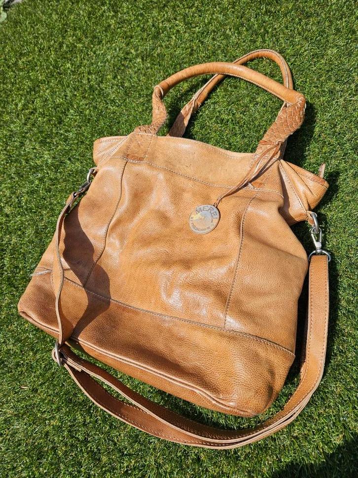 Merel by Frederiek leren tas, Sieraden, Tassen en Uiterlijk, Tassen | Damestassen, Zo goed als nieuw, Overige typen, Beige, Ophalen of Verzenden