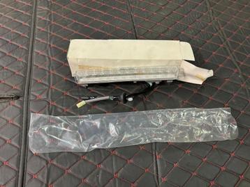 Subaru Legacy / Outback spoiler remlicht beschikbaar voor biedingen