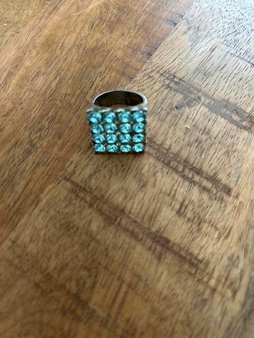 Blauwe Strass Ring beschikbaar voor biedingen