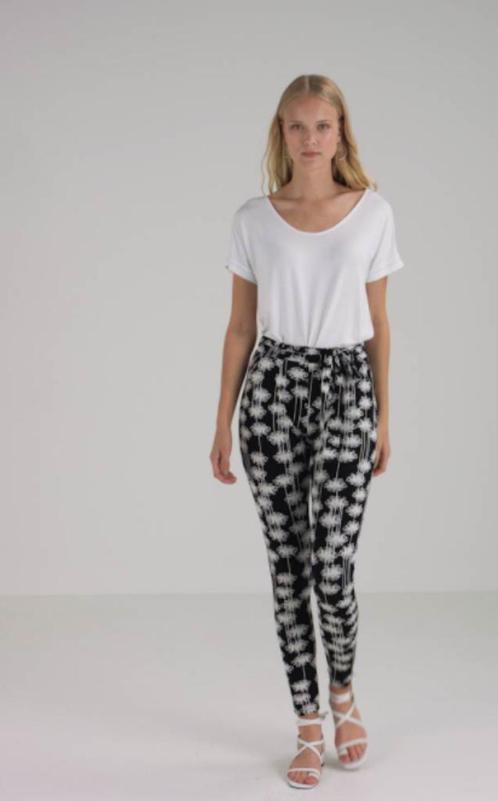 Expresso Broek maat XS, Kleding | Dames, Broeken en Pantalons, Nieuw, Maat 34 (XS) of kleiner, Zwart, Ophalen