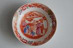 Antiek Chinoiserie schoteltje met veelkleurige bloemenrand, Ophalen of Verzenden