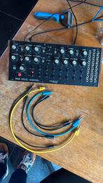 Moog DFAM + inspiratie vellen, Muziek en Instrumenten, Synthesizers, Ophalen of Verzenden, Zo goed als nieuw, Overige aantallen