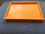 Super retro oranje dienblad van LURAN BASF, Huis en Inrichting, Woonaccessoires | Dienbladen, Ophalen of Verzenden, Zo goed als nieuw