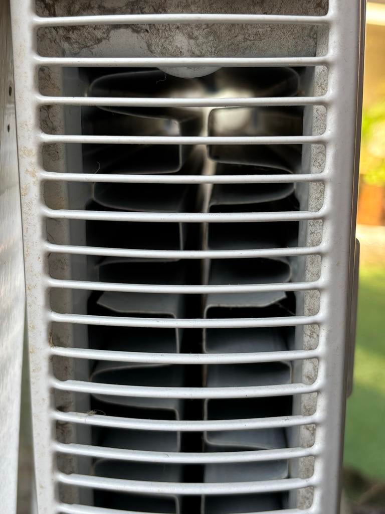 Radiator Type 22 met Heimeier Thermostaat, Doe-het-zelf en Verbouw, Verwarming en Radiatoren, Ophalen, 30 tot 80 cm, Gebruikt