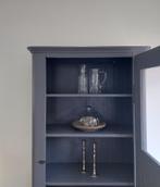 Landelijke klassieke kast, vitrinekast, eendeurskast,legkast, Antiek en Kunst