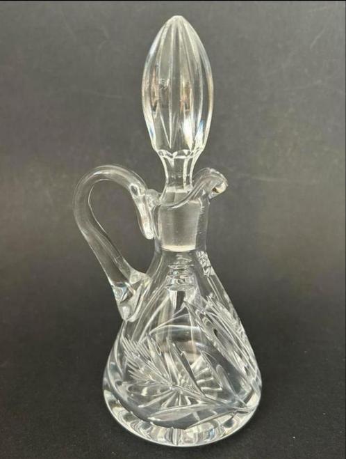 Kleine Kristal Geslepen Karaf, Antiek en Kunst, Antiek | Glas en Kristal, Ophalen of Verzenden