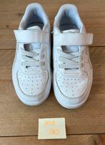 Puna sneakers wit maat 30, Puma, Ophalen of Verzenden, Zo goed als nieuw, Jongen of Meisje