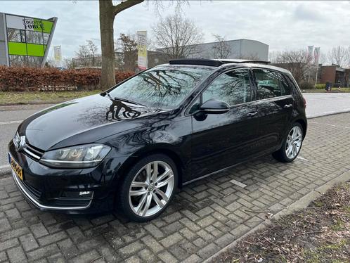 Volkswagen Golf 1.4 TSI ACT Highline 140pk!! FULL OPTION!!, Auto's, Volkswagen, Particulier, Golf, ABS, Achteruitrijcamera, Adaptieve lichten