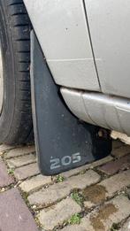 Gezocht: Spatlappen geschikt voor een Peugeot 205, Auto-onderdelen, Carrosserie en Plaatwerk, Ophalen, Gebruikt, Voor, Spatbord