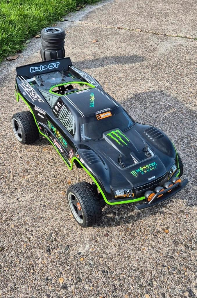 hpi baja 5t, Hobby en Vrije tijd, Modelbouw | Radiografisch | Auto's, Gebruikt, Auto offroad, Benzine, Overige schalen, Ophalen of Verzenden