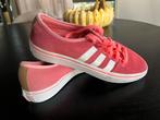 Adidas suede roze sneakers dames maat 38 2/3, Ophalen of Verzenden, Zo goed als nieuw, Roze, Sneakers of Gympen