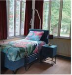 Prachtige en stijlvolle elektrische boxspring 1prs, Ophalen, Nieuw, Eenpersoons, Groen