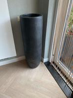 Zwarte Stenen Pot - 105cm Hoog, Tuin en Terras, 25 tot 40 cm, Steen, Gebruikt, Rond