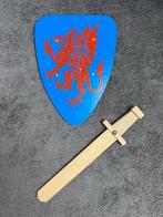 Houten Zwaard en Schild - Draak, Ophalen of Verzenden, Gebruikt