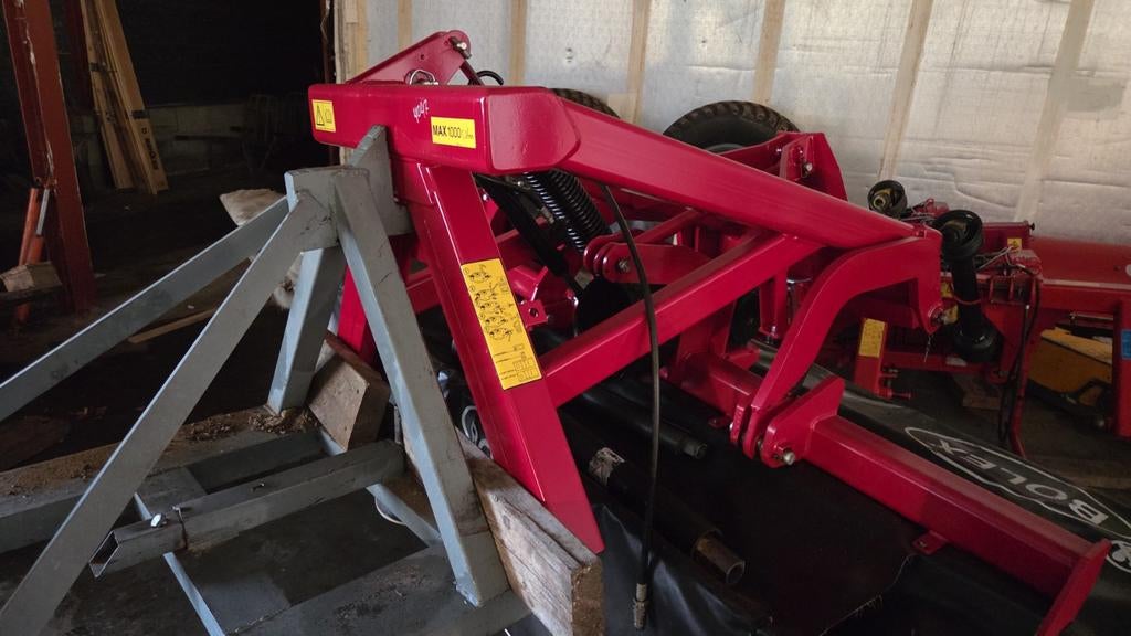 Lely / Bolex 240 HD frontmaaier, Ophalen, Weidebouw