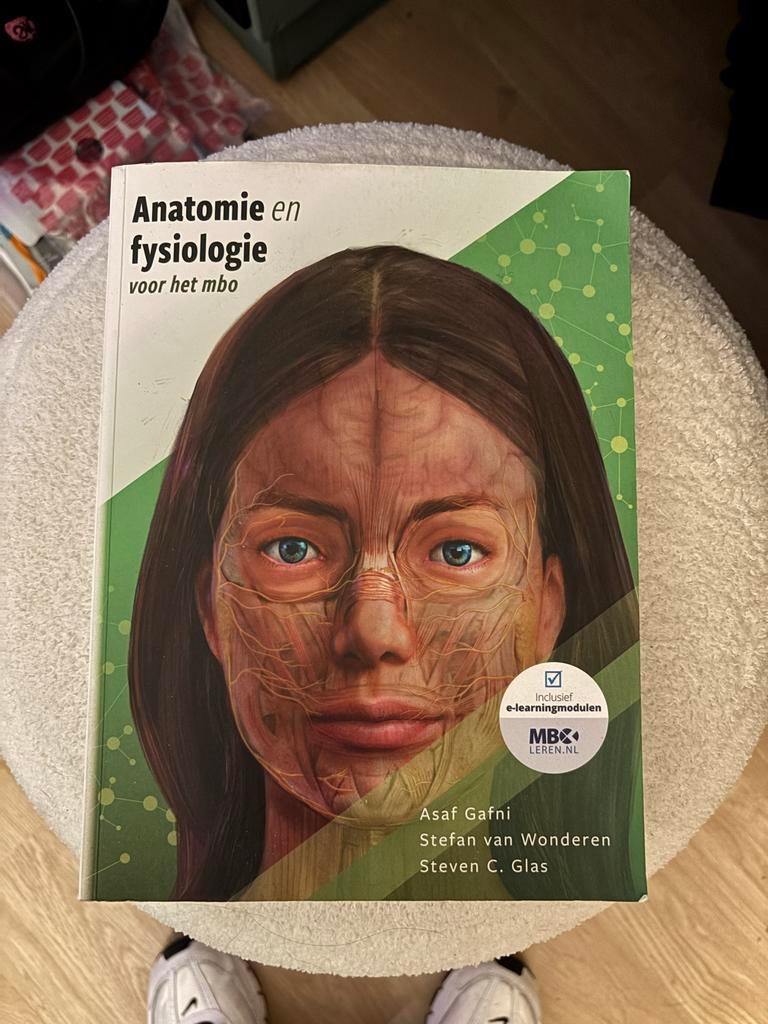 Anatomie en Fysiologie MBO Schoolboek, Ophalen of Verzenden, Beta, Zo goed als nieuw, MBO