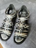 Mooie leren Arriva sandalen 43, Arriva, Zo goed als nieuw, Sandalen of Muiltjes, Ophalen of Verzenden