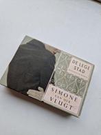De Lege Stad - Simone van der Vlugt (dwarsligger), Boeken, Ophalen of Verzenden, Gelezen, Simone van der Vlugt, Nederland