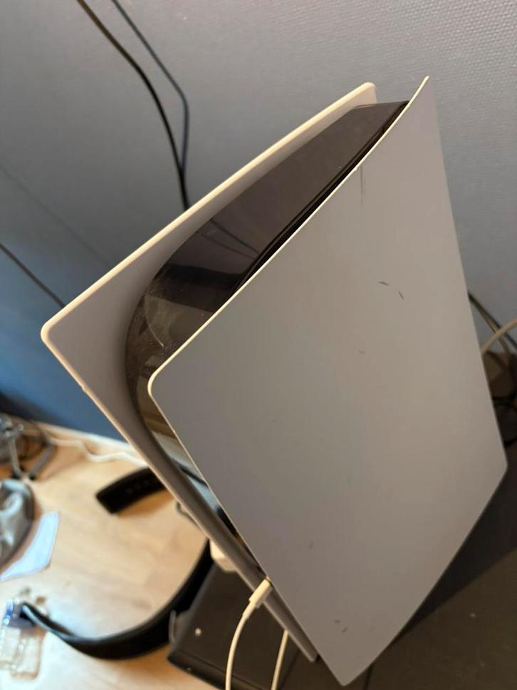 PlayStation 5, Spelcomputers en Games, Spelcomputers | Sony PlayStation 5, Zo goed als nieuw, Playstation 5, Ophalen of Verzenden