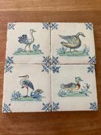 Vier antieke tegeltjes met vogels 13 x 13 cm zie de foto`s, Ophalen of Verzenden