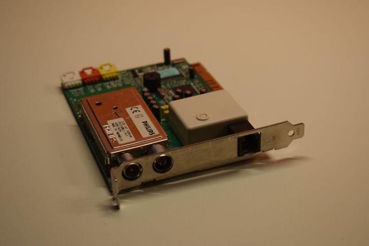 Medion capture card TV-tuner 7134 + V.9X DSP Data/Fax Modem, Computers en Software, Capture cards, Gebruikt, Ophalen of Verzenden