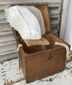 Bonnet/werkstuk/kistje/hoofddeksel/Antiek kistje/koffertje, Antiek en Kunst, Ophalen of Verzenden