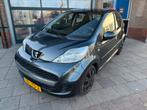Peugeot 107 1.0 12V 5DR 2010 / Airco / NAP / Elek.ramen /, Voorwielaandrijving, Stof, Zwart, 4 stoelen