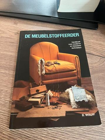 Div meubelstoffeerders boeken beschikbaar voor biedingen