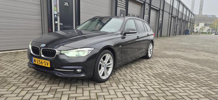 BMW 3-serie 318d Touring Sport Line AUT*190PK*Harman Kardon*, Auto's, BMW, Bedrijf, Te koop, 3-Serie, ABS, Airbags, Airconditioning