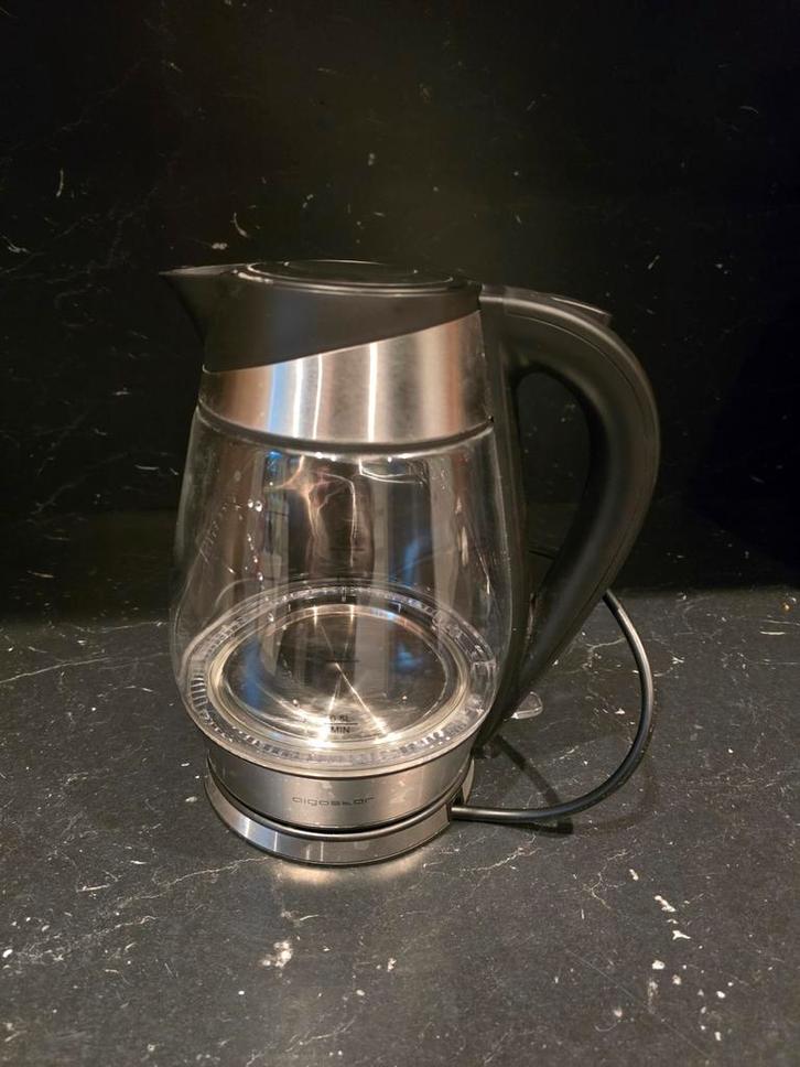 Aigostar Waterkoker - Snel en Efficiënt!, Witgoed en Apparatuur, Waterkokers, Zo goed als nieuw, 1 tot 2 liter, Draadloos, Rvs