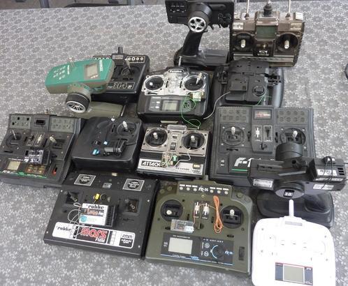 Kavel diverse RC Zenders+Ontvangers., Hobby en Vrije tijd, Modelbouw | Radiografisch | Overige, Gebruikt, Ophalen of Verzenden