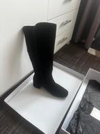 Suede laarzen, Hoge laarzen, Zwart, Ophalen of Verzenden, Zo goed als nieuw
