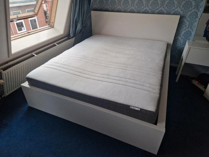 Ikea bedframe (MALM) met 4 bedlades, wit, 160x200 cm, Huis en Inrichting, Slaapkamer | Bedden, Gebruikt, Tweepersoons, 160 cm