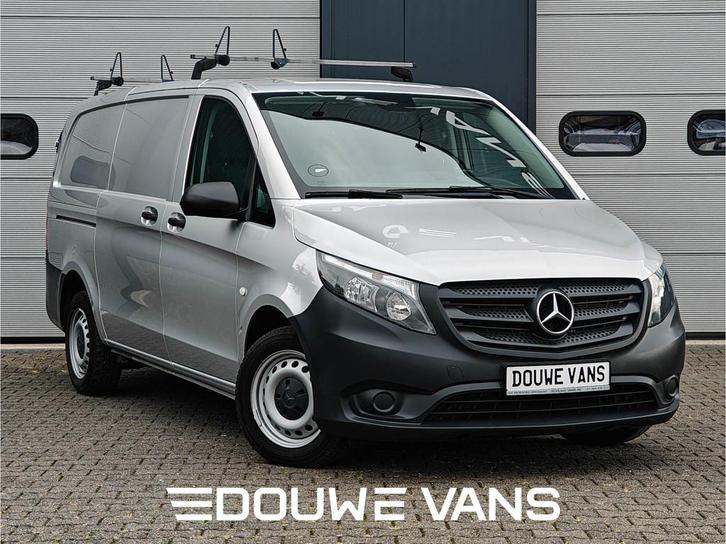 Mercedes-Benz Vito 110 L2 Zilver Airco Trekhaak Stoelverwarm, Auto's, Bestelauto's, Bedrijf, Te koop, ABS, Airconditioning, Centrale vergrendeling