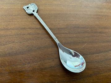 Vintage verzilverd souvenir theelepeltje KRO beschikbaar voor biedingen